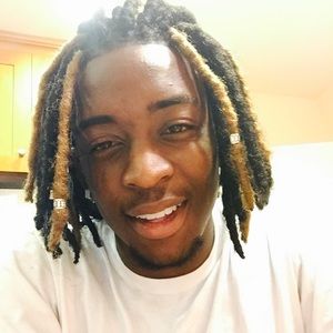 Meet your Posher, Damani